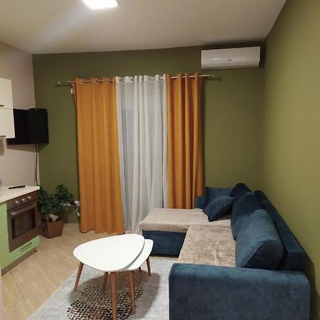 Lungomare Beach Apartments Vlorë Екстериор снимка