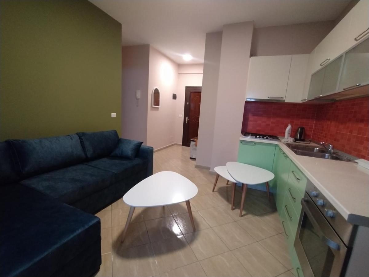 Lungomare Beach Apartments Vlorë Екстериор снимка