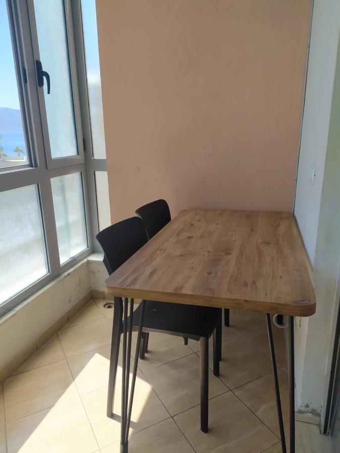Lungomare Beach Apartments Vlorë Екстериор снимка