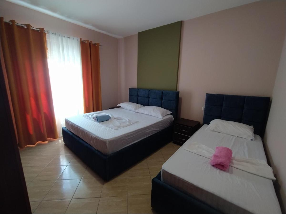 Lungomare Beach Apartments Vlorë Екстериор снимка