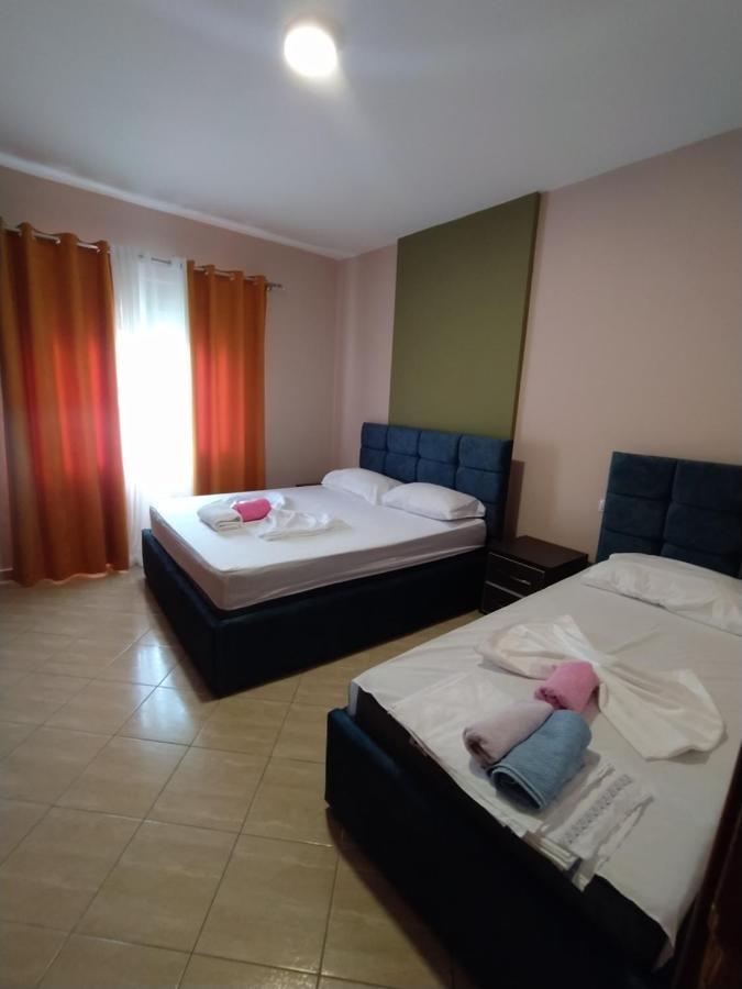 Lungomare Beach Apartments Vlorë Екстериор снимка